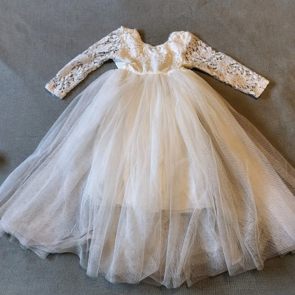 White Flower Girl Dress 2T Lace Long Sleeve Long Tulle